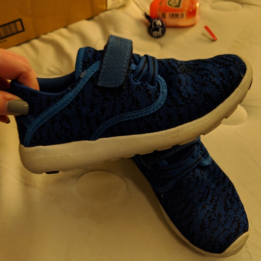 Kids shoes for girl or boy!